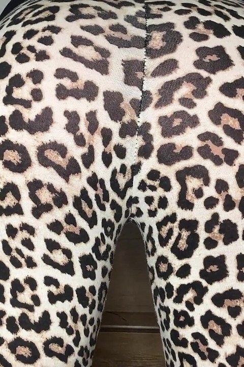 Leggings Fart Stinky Bombs!