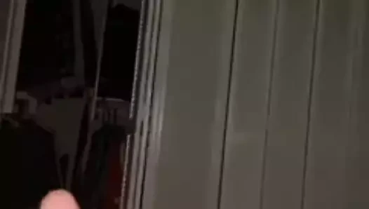 okşayarak o zor