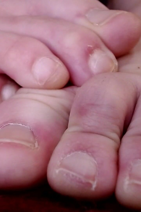 Long Toes No Nail Polish