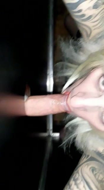 Suzy Whore gives blowjob