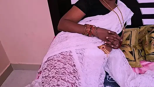 Die indische MILF verführt und fickt ihren stiefsohn