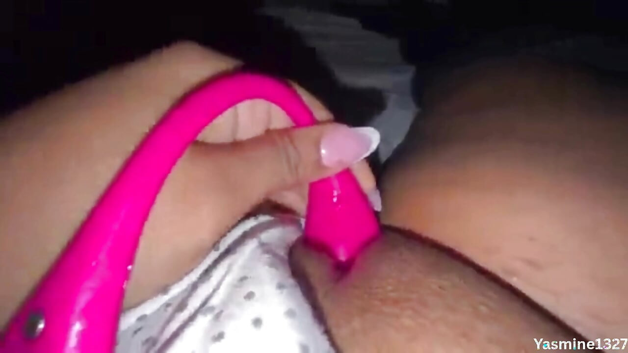 Watch me masturbate before going to work