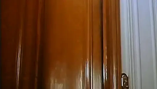 Janda ini lagi-lagi datang berkunjung