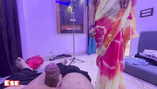 Maami Ne Help Kari Mooth Marne Mein aur Gaiab Chudai Mujse!!!!!!!