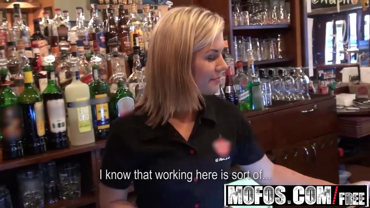 Publickピックアップ-リアーナ・サミュエル-バーメイドが産まれた-mofos