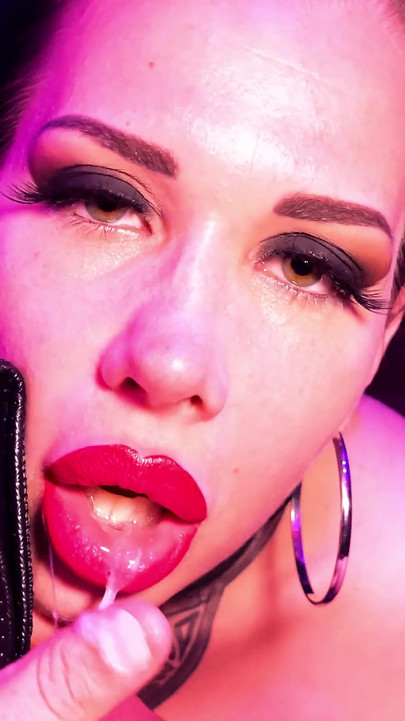 Bitte nimm meine kettenleine