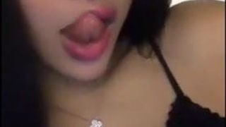 人妖荡妇视频淫naughty5