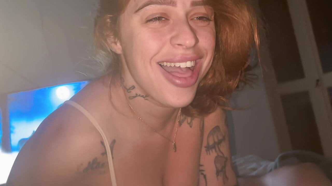 In Bob Marley's Room, Redhead Camila Vegas Enjoyed Sucking With POV