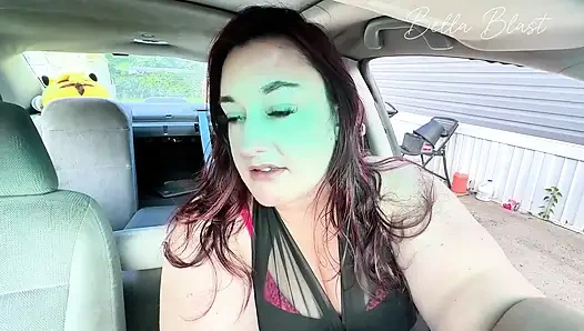 Gassy BBW Car Cranking Struggles: Car Wont Start, Flirty Tease with a Farting Twist