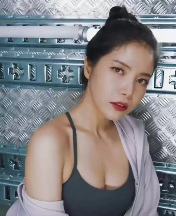 Solar's Satisfying Sports Bra Cleavage