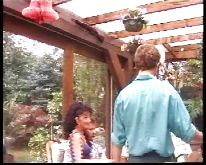 Con đĩ người Đức bị thâm nhập vào lỗ hậu khít khao