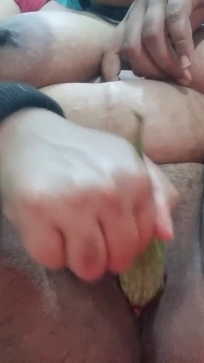 Intense  masturbation of the clitoris and penetration | Clip 3