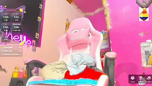 Sexy salvaje studentin fickt hart und nasse muschi, bis squirtet kommen, rosa loch 4ur mund papa teil. (2)