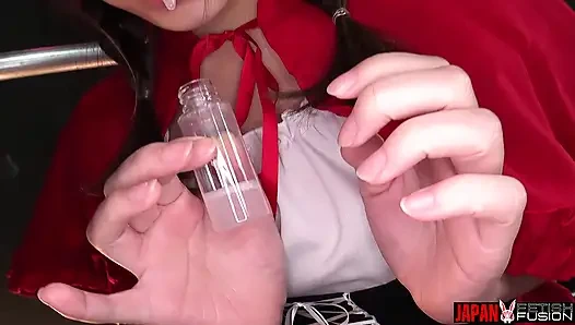 Reia Hoshino’s Mouth Is Mai Imai’s Christmas Gift-wet Tongue, Dripping Spit, a Submissive and Obedient Little Red Riding Hood.