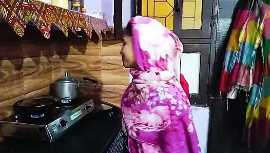 I Fuck My Indian Desi Mausi While No One Is in Home