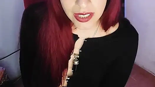 Shyyfxx doyumsuz baldızın sıkı taytı ve büyük götüyle seni baştan çıkarıyor!