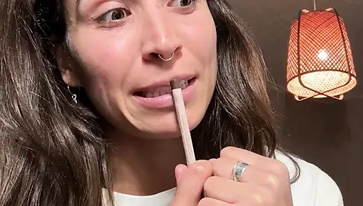 Görüntülü görüşmemiz sırasında kaba bir şekilde yarıda kesildim (ve sert sikildim)