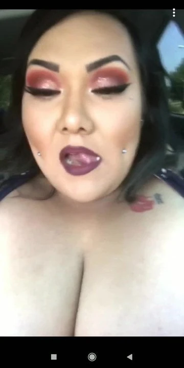 Fat Slut Horny in Car