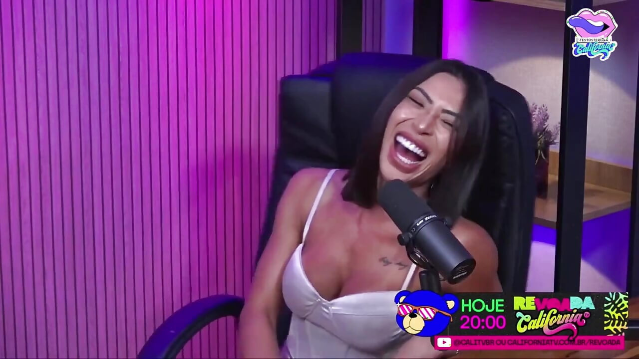 Podcast Revoada - Beatriz Miuky