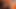 Orta yaşlı seksi kadın gösteriş yapıyor ve trenin bakiresi