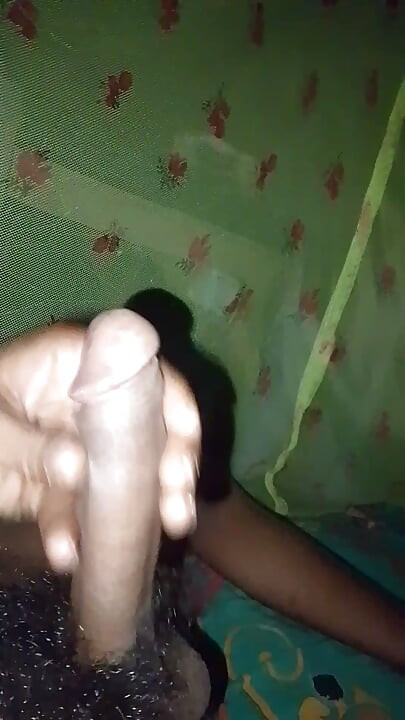 Single boy hand cum shot
