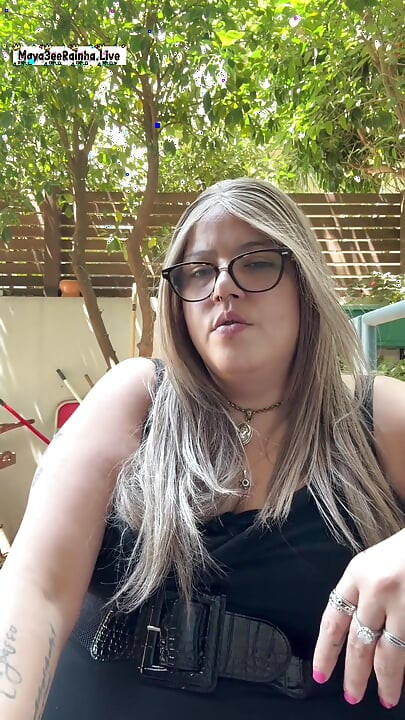 BBW Brazilian MILF Morning Outdoor Chainsmoking Ritual Parliament Longs