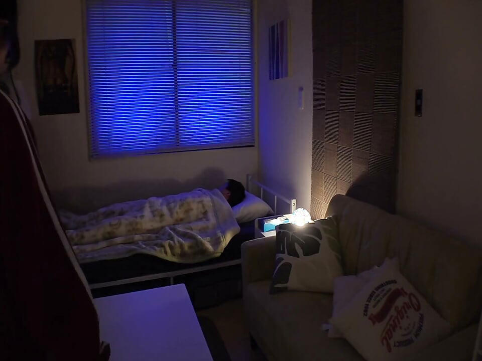 Late Night Blowjob Lessons From an Inexperienced Stepsister