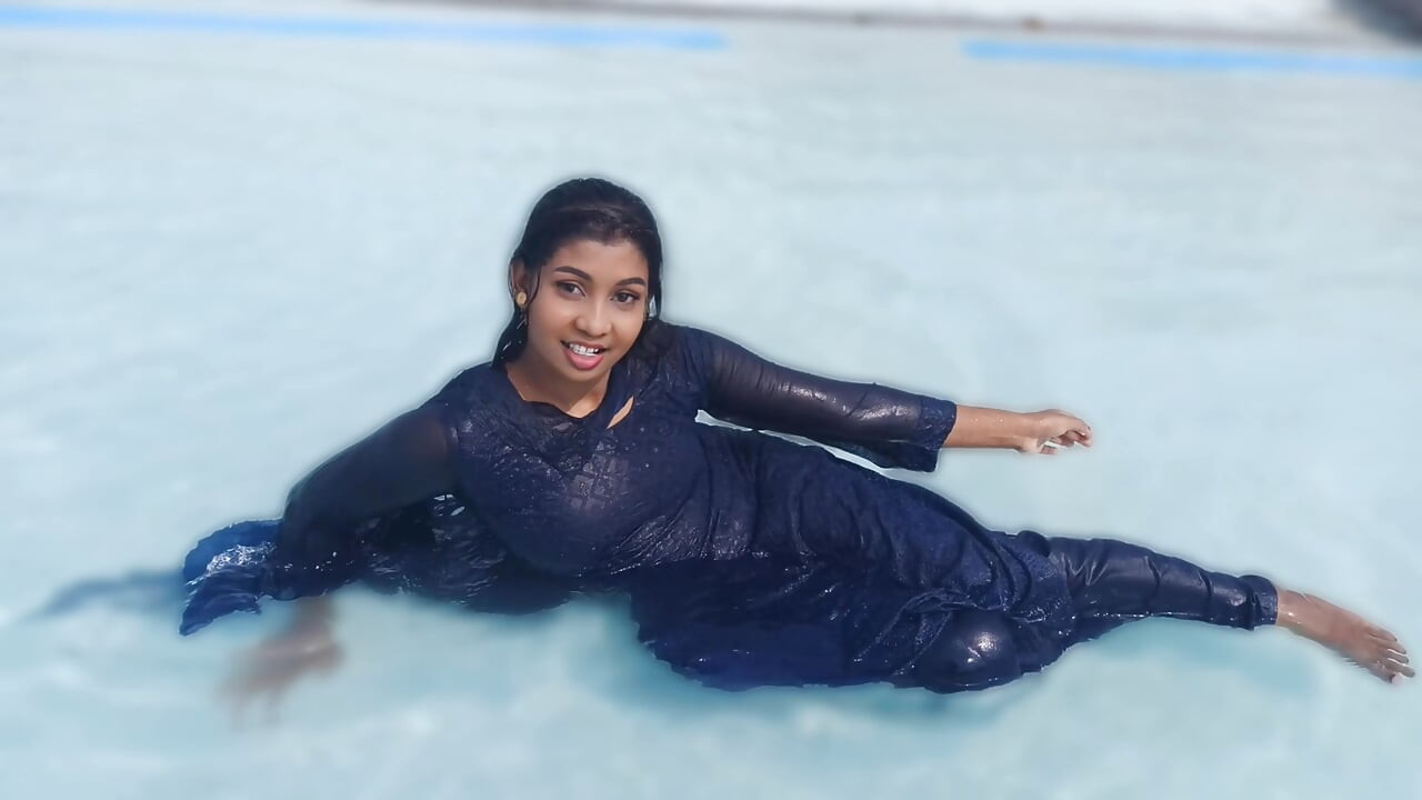 Sundar yuva ganv premika garm seks vidiyo, vaayaral xxx vidiyo ememes aautdor