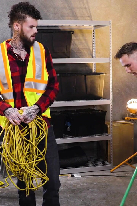 Heteroflexible - Hatler Gurius & Blain O'connor Lust for Jonathan Taylor in Hot Warehouse Threesome