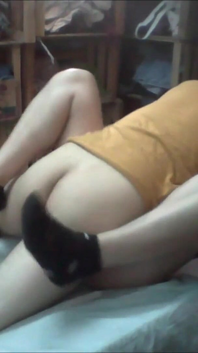 Moja žena me jaše, puši mi kurac i jebemo se sa strane | Klip 2