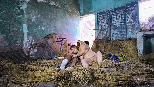 Took my girlfriend to a scary place, fucked her and made her suck my big dick, clear hindi audio