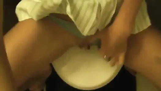 The porn nerd: jody: ngentot di kamar mandi