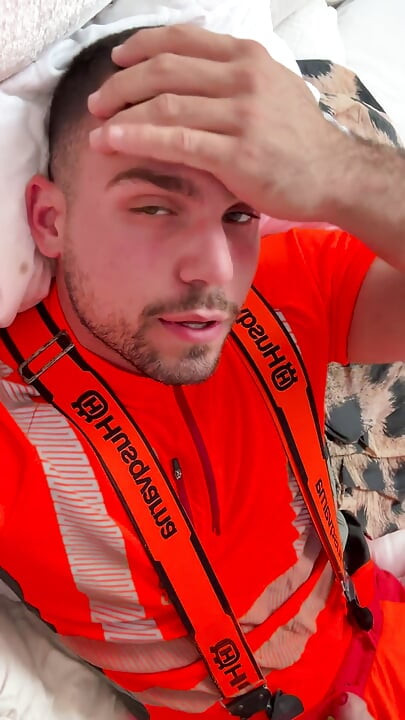 Tyler Blake Jerking off in Hivis Lumberjack Workwear - Muscle Flexes & Explosive Cumshot