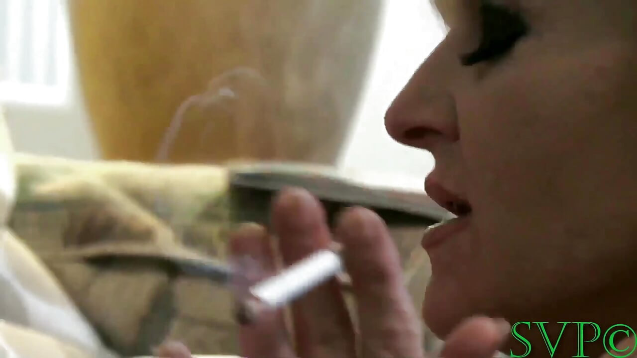 I Make a Deal with Girlfriends Sexy Smoking GILF Stepmom