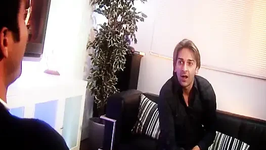 Çifte Pleasure_scene_1_slim esmer ev hanımı çifte sikiliyor