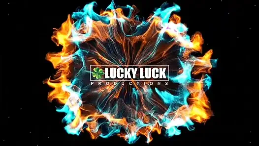 Şanslı kız hollee huntress gözleri bağlı, bağlı, şaplak atıyor, sikiliyor ve dölleniyor