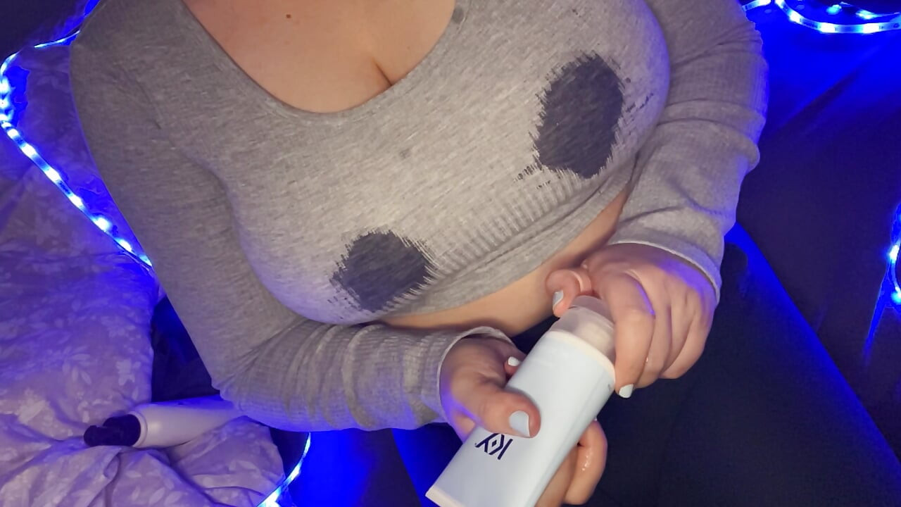BUSTY HORNY MUSLIM TRANSGENDER GIRL MASTURBATING HER BONER & PLAY WITH NIPPLES - AMATEUR ARABIAN SNOWWHITE - KINKY FETISH PORN
