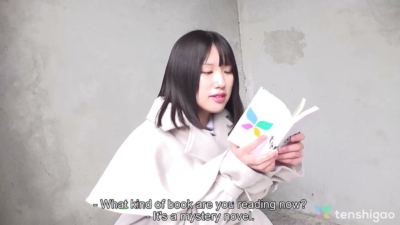 Mao Aoba Is a Horny College Babe Who Wants to Be a Porn Star