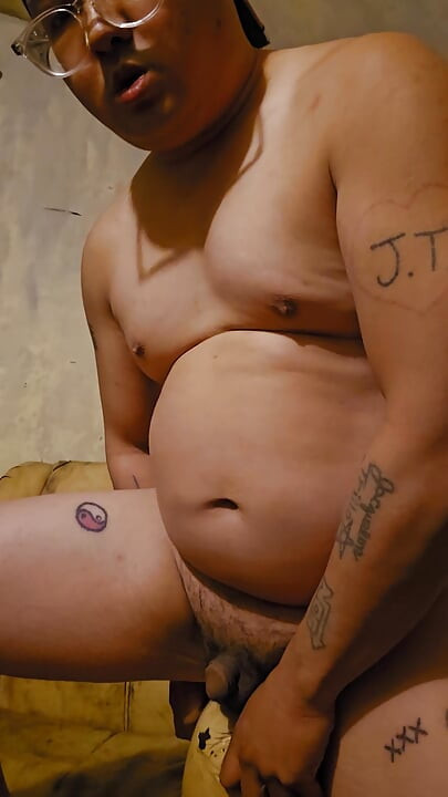 I need big cocks in my mouth and butt