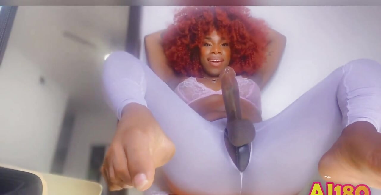 Bulging Barbie pt 1 La oss prøve dette igjen...