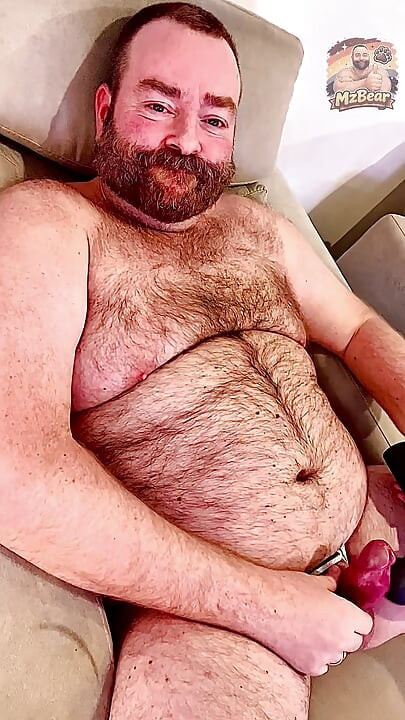 Bear’s self facial cumpilation