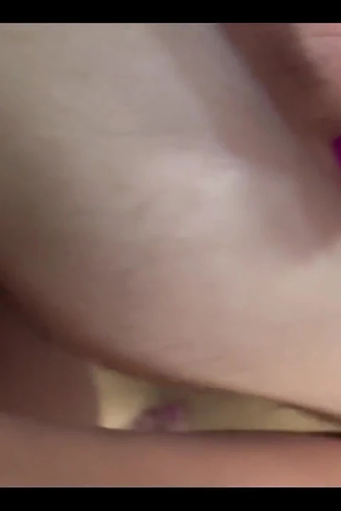 Compilație de în cur cu vibratorul legat