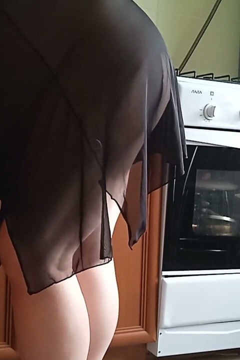 Stepmom Got My Dick in Her Pussy in the Kitchen