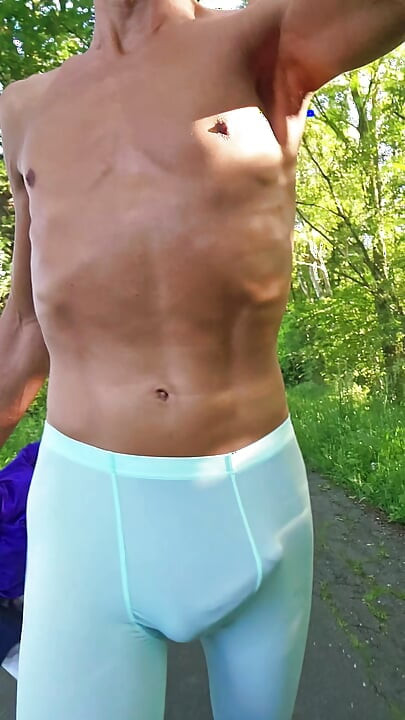 Skinny boy is Jogging in tight Leggings in public. Risky full naked, Only wearing my cockring.