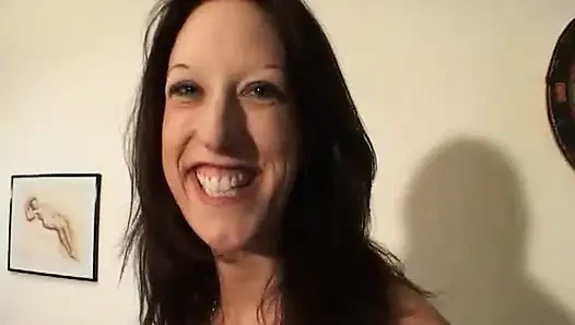 Laura'nın striptiz röportajı