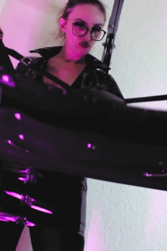 Fetish dominatrix Eva Latex heels solo swing femdom BDSM kink glasses Milf mature mistress
