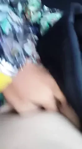 Indian girl cleans her pussy for her bf