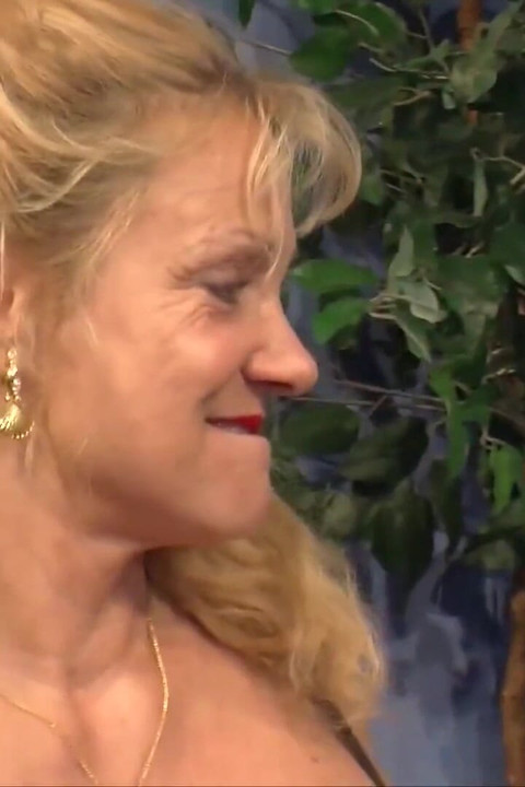 When is Simone coming or should we start?