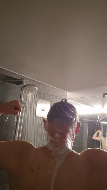 take a morning shower