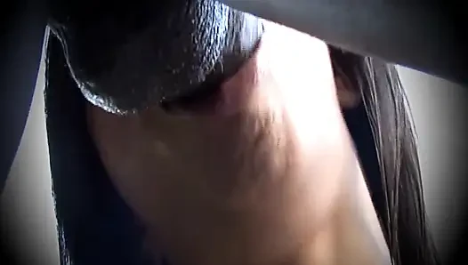 Schöne vollbusige MILF genießt es mit einem schwarzen monster-schwanz in ihrem arsch